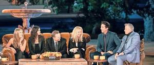 Alle da. Jennifer Aniston (links) und ihre Freunde feiern Wiedersehen.