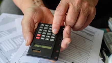 Hat der Staat Rentnern zu hohe Steuern abgeknüpft?