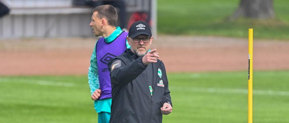 Geht es da zum Klassenerhalt? Thomas Schaaf soll Werder Bremen retten.