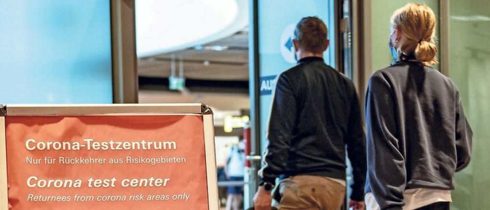 Infektionen unter Reiserückkehrern aus Risikogebieten wurden wohl umfassender erfasst.