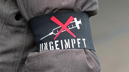 Eine angeblich britische Agentur wollte Influencer dafür gewinnen, gegen den Biontech-Impfstoff zu hetzen.