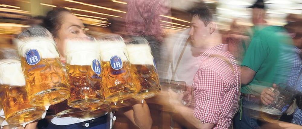 Das Volksfest in München wurde vor wenigen Wochen bereits zum zweiten Mal in Folge abgesagt. Foto: Felix Hörhager/dpa