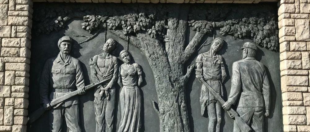Denkmal in Windhuk in Namibia zur Erinnerung an den von deutschen Kolonialtruppen begangenen Völkermord an den Herero und Nama
