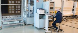 Produktionsanlage für Photovoltaikanlagen der britischen Oxford Photovoltaics Germany in Brandenburg an der Havel (2018). Die Tochtergesellschaft der berühmten britischen Universität hat 15 Millionen Euro in den Standort investiert. 