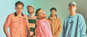Produktivität des Müßiggangs. Die Band Easy Life aus Leicester. 