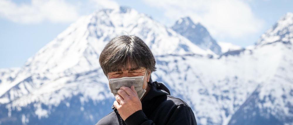 Vorbereitung mit Ausblick. Bundestrainer Joachim Löw hat sein Team in Seefeld in Tirol versammelt.