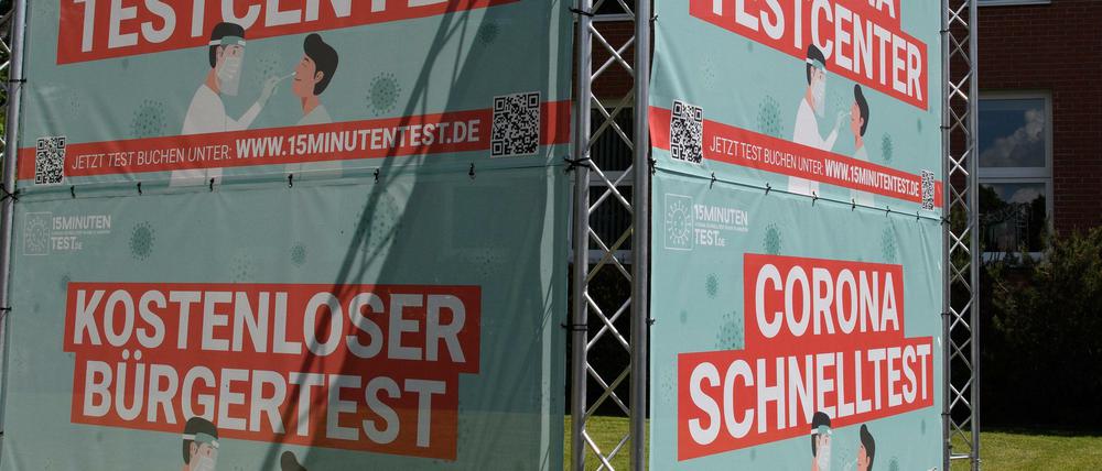 Die zwischen 15.000 und 16.000 Corona-Schnelltestzentren haben die Bewegungsfreiheit in der Pandemie erleichtert. Einige haben möglicherweise aber auch bei den Abrechnungen betrogen.