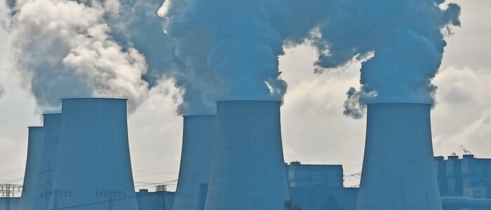 Zu preiswert? Es wäre klüger, den CO2-Preis konstant ansteigen zu lassen, meinen die Autoren einer neuen Studie.