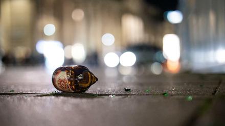 Scherben in der Nacht.