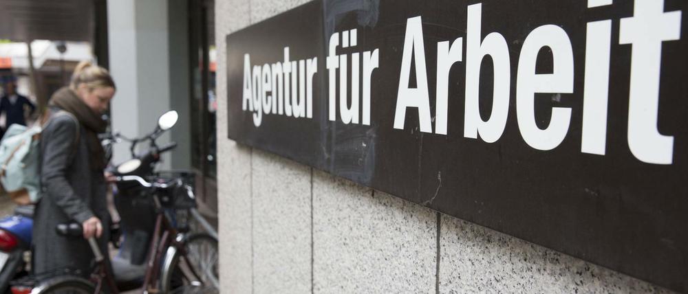 Im Mai 2021 gibt es in Berlin 3737 Arbeitssuchende mehr als im Vorjahr. 