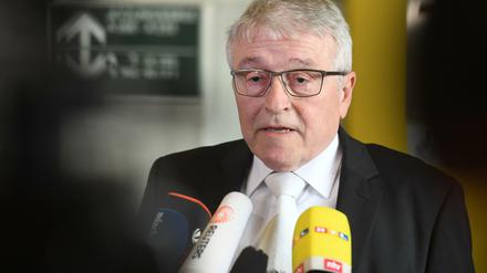 Der frühere Bundesanwalt Herbert Diemer.