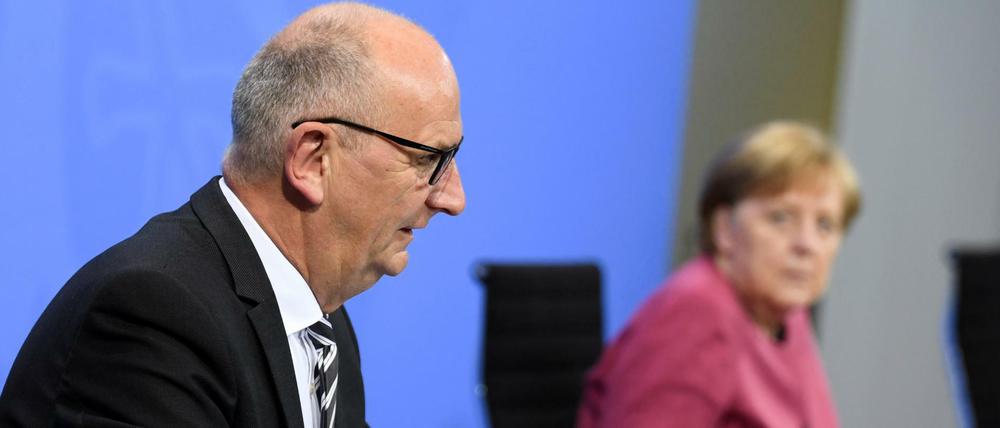 Da geht noch was. Da geht noch mehr. Vieles sei passiert, sagte Brandenburgs Ministerpräsident Woidke nach einem Treffen der Ost-Länderchefs mit Kanzlerin Merkel. Aber es gebe Luft nach oben.