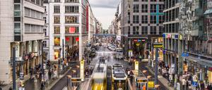 Verkehrskollaps oder Verkehrswende? In Städten wie Berlin lässt sich beobachten, wo Mobilität an ihre Grenzen stößt - und welche Auswege es aus der Sackgasse gibt.