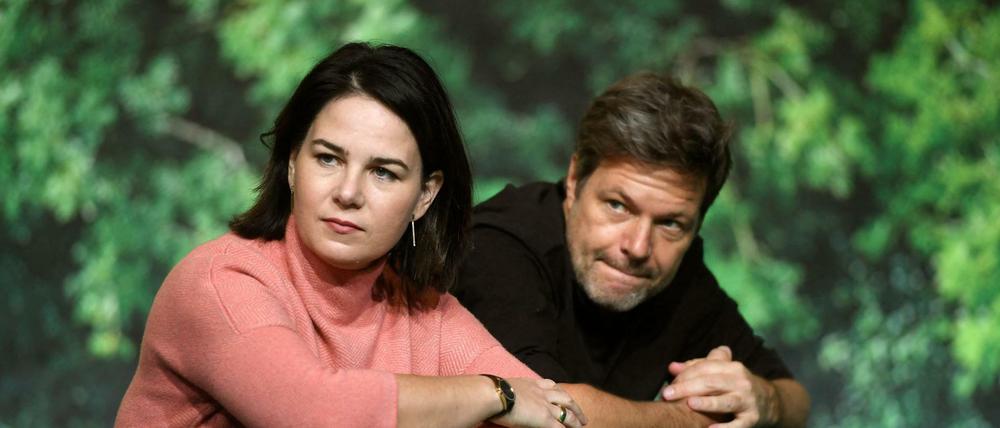 Sorgen derzeit für Störfeuer: Annalena Baerbock und Robert Habeck leisten sich viele Fehler.