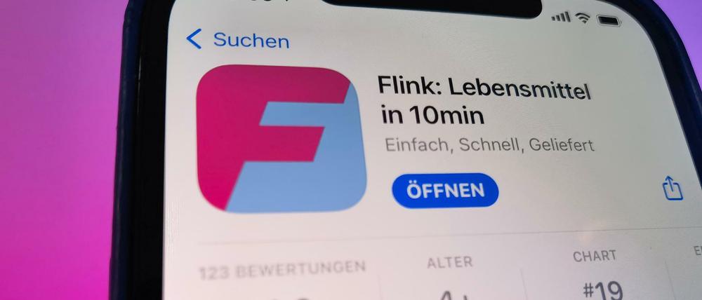 Die Handelsgruppe Rewe baut ihr Engagement im Online-Lebensmittelhandel aus und steigt beim Schnelllieferdienst Flink ein.