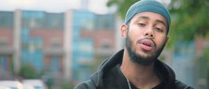 Der 24-jährige Mustafa wuchs in Toronto auf und lebt jetzt meist in Los Angeles.