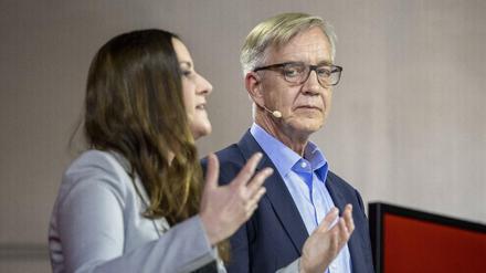 Das Spitzenduo der Linken für den Bundestagswahlkampf, Parteichefin Janine Wissler und Fraktionschef Dietmar Bartsch 