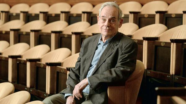 Der Berliner Theater- und Fernsehautor Horst Pillau 2017 im Renaissance Theater in Berlin. Er starb mit 88 Jahren.