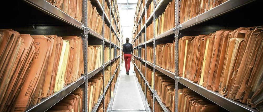 Die Stasi-Akten gehen am 17. Juni ins Bundesarchiv über. Joachim Gaucks, Marianne Birthlers und Roland Jahns Behörde wird selbst Geschichte.