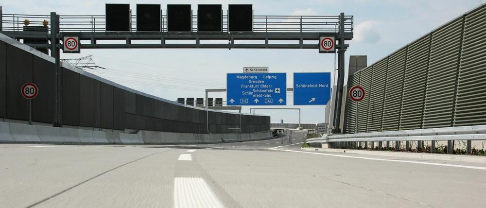 Auf der Berliner Autobahn A113 kam es am Freitag zu langen Staus. Foto: Thilo Rückeis