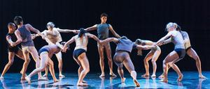 Schülerinnen und Schüler der Staatlichen Ballettschule Berlin bei einer Aufführung im Jahr 2017.