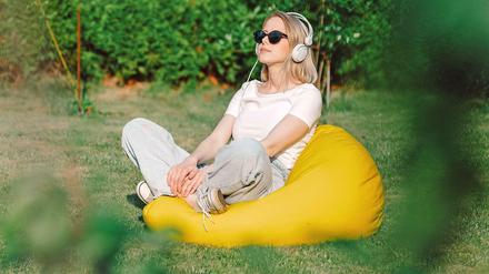 Kopfhörer auf, ab in den Park. Mit unseren Tipps genießen sie den Sommer auch musikalisch.