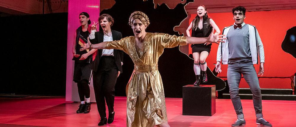 Let me entertain you: Das Ensemble des neuen Musicals von Peter Lund und Thomas Zaufke