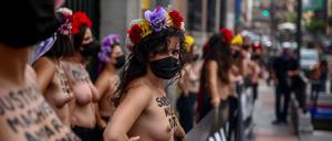 Frauen protestieren letzte Woche vor dem Justizministerium in Madrid nach dem Mord an einem Mädchen gegen den verbreiteten gewalttätigen Frauenhass.