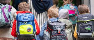 Die Schulen haben wieder den Regelbetrieb aufgenommen. Viele Eltern sind deswegen besorgt.