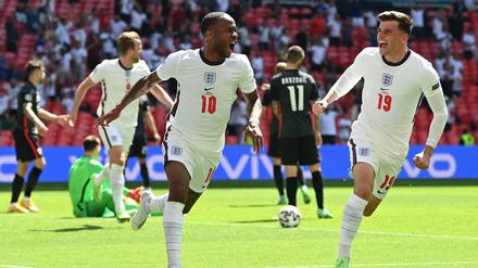 Raheem Sterling (links) erzielte gegen Kroatien den Treffer des Tages.