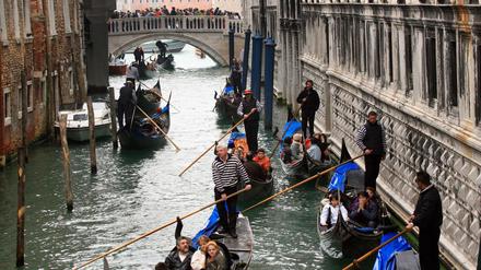 In Venedig steigen die Touristenzahlen, meist sind es aber Wochenendgäste aus der näheren Umgebung. Ausländer fehlen – und auch ihr Umsatz.