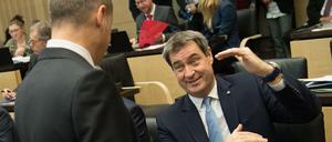 So hoch ist der Benzinpreis: Markus Söder wusste es als einziger auf Anhieb, mit Hilfe.