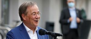 Sie kennen uns - das könnte der Wahlkampfslogan von Armin Laschet werden. Allzu viel Konkretes will er den Wählern nicht zumuten.