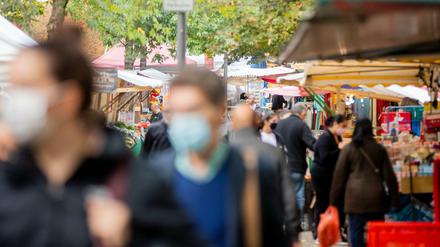 Was denkt Deutschland? Die Mitte-Studie untersucht dies für rechtsextreme und antidemokratische Einstellungen im Rhythmus von zwei Jahren.