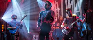Die Band Kora Winter im Winter 2016 im Nuke Club. Der Laden ist für Konzerte von Rock-, Metal-, Gothic- und Punk-Bands bekannt.