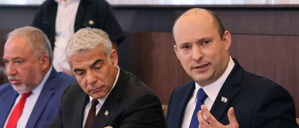 Der israelische Premierminister Naftali Bennett (rechts) warnt eindringlich vor der iranischen Führung.