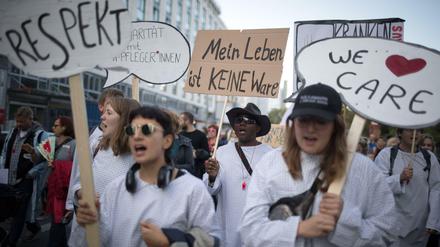 Immer wieder Protest. Hier zu sehen ist ein Streik der Charité-Pflegekräfte von 2017.