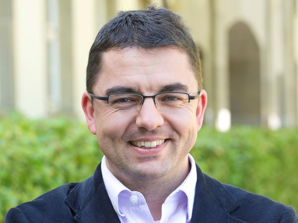 Thorsten Faas ist Professor für Politikwissenschaften am "Otto-Suhr-Institut" der Freien Universität. Sein Schwerpunkt ist die Politische Soziologie der Bundesrepublik Deutschland.