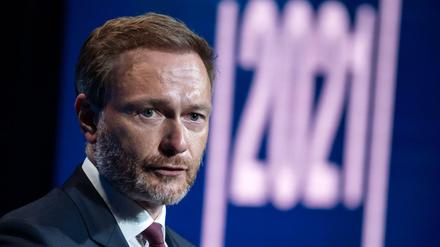 Weniger Verkaufsreden: FDP-Chef Christian Lindner bemühe sich um mehr Sachlichkeit, heißt es in der Partei.