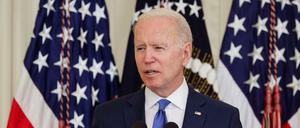 Joe Biden hält im East Room des Weißen Haus eine Rede über LGBTQ+-Menschen und den Pride Month.