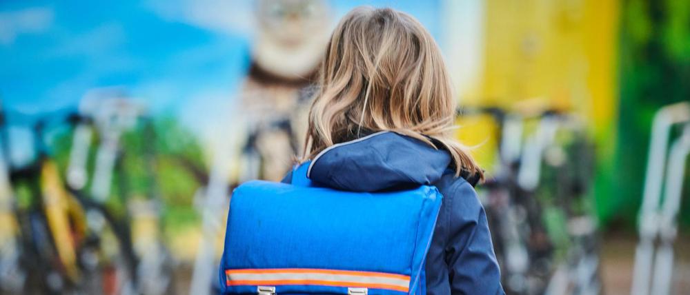 Wohin nach dem Unterricht? Grundschüler in Berlin (Symbolbild) 