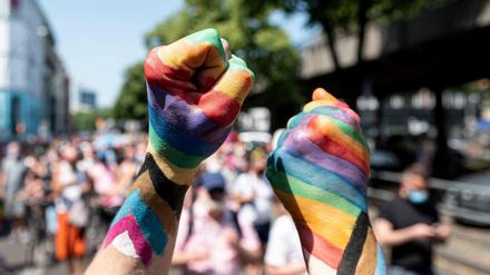 2020 fielen die großen CSD-Veranstaltungen aus. Dieses Jahr können sie unter neuen Bedingungen stattfinden - nur corona-konform. 