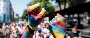 2020 fielen die großen CSD-Veranstaltungen aus. Dieses Jahr können sie unter neuen Bedingungen stattfinden - nur corona-konform. 