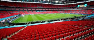 Die Engländer waren bereits am Dienstag als Sieger der Gruppe D ins Achtelfinale eingezogen, am Dienstag steigt das Spiel im Wembley-Stadion.