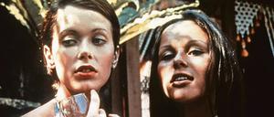 Symbol der weiblichen sexuellen Befreiung? Sylvia Kristel (l.) in „Emmanuelle“ aus dem Jahre 1974.