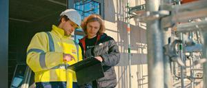 Die Software der Firma Koppla von Gründer Jerome Lange (r.) soll die Koordination auf Baustellen einfacher machen.