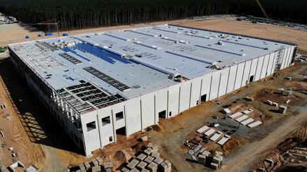 Die künftige Tesla-Gigafabrik im brandenburgischen Grünheide.