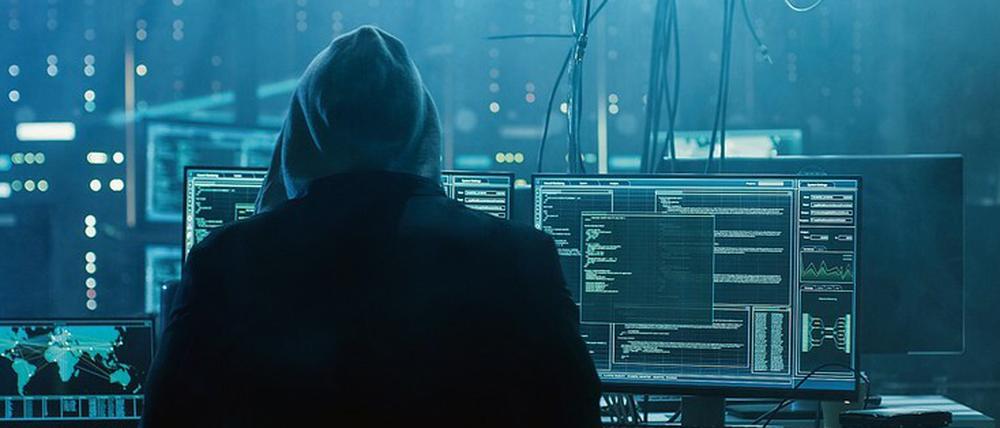 Schattenwelt. Die Kämpfer nennen sich „Langlorian Freedom Fighters“.