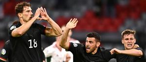 Leon Goretzka (l.) und Joshua Kimmich (r.) werden in Zukunft das Kraftzentrum des deutschen Teams bilden. Das konnten sie bei der EM aus unterschiedlichen Gründen noch nicht.