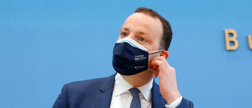 Bundesgesundheitsminister Jens Spahn versprach nach Medienanfragen Transparenz. Aber es dauerte damit.